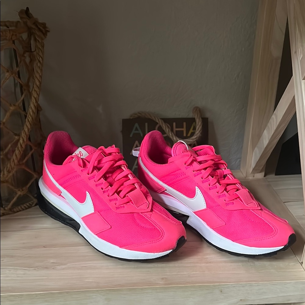 Nike Air Max Pre Day Running Shoe size 7